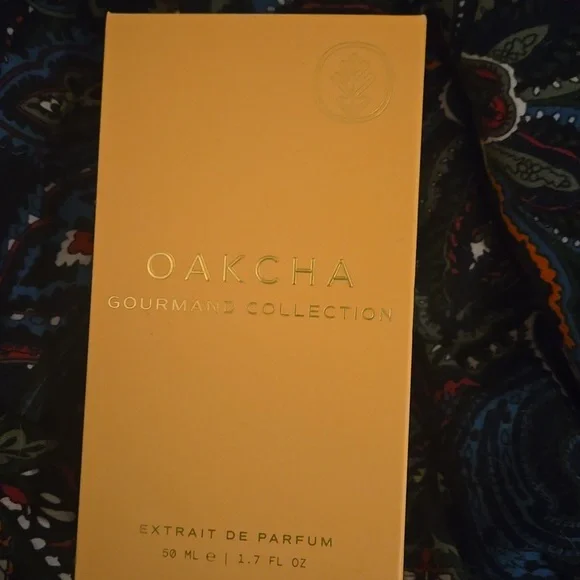 Oakcha Lemon Cake - Picture 3 of 4